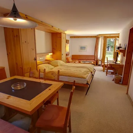 Apartment Chesa Munteratsch 2-zimmerwohnung 105 Typ E *
