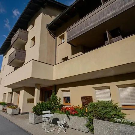 Apartment Chesa Munteratsch 2-zimmerwohnung 105 Typ E Silvaplana