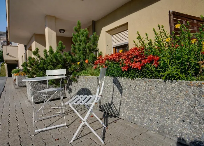 Chesa Munteratsch 2-zimmerwohnung 105 Typ E Apartman