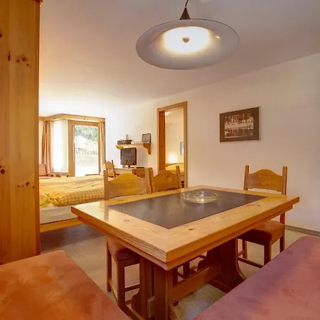 Chesa Munteratsch 2-zimmerwohnung 105 Typ E *