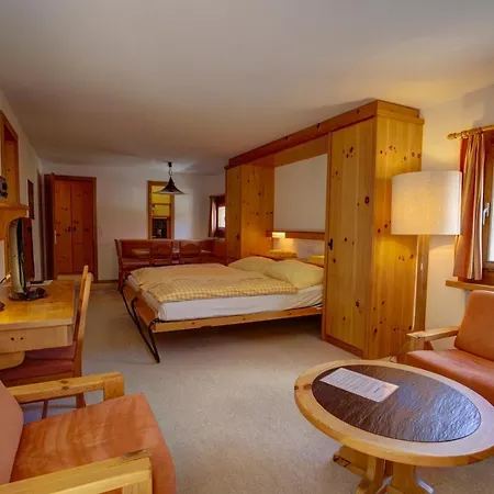 Apartamento Chesa Munteratsch 2-zimmerwohnung 105 Typ E *